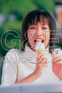 EGAOIMAGES 010 Fun Time 10代女性「楽しい時間」